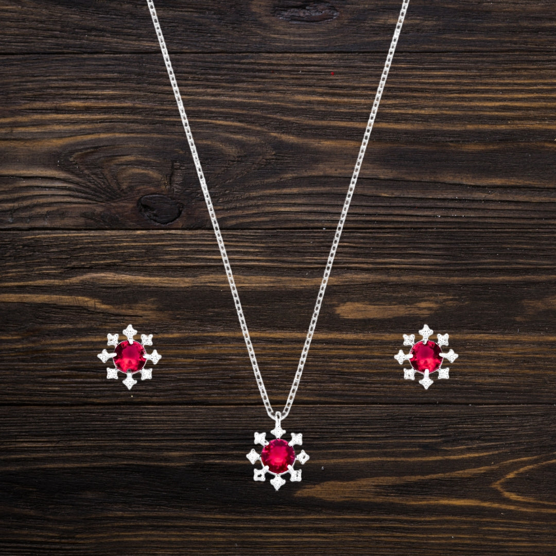 CONJUNTO REDONDO E ZIRCONIAS EM VOLTA