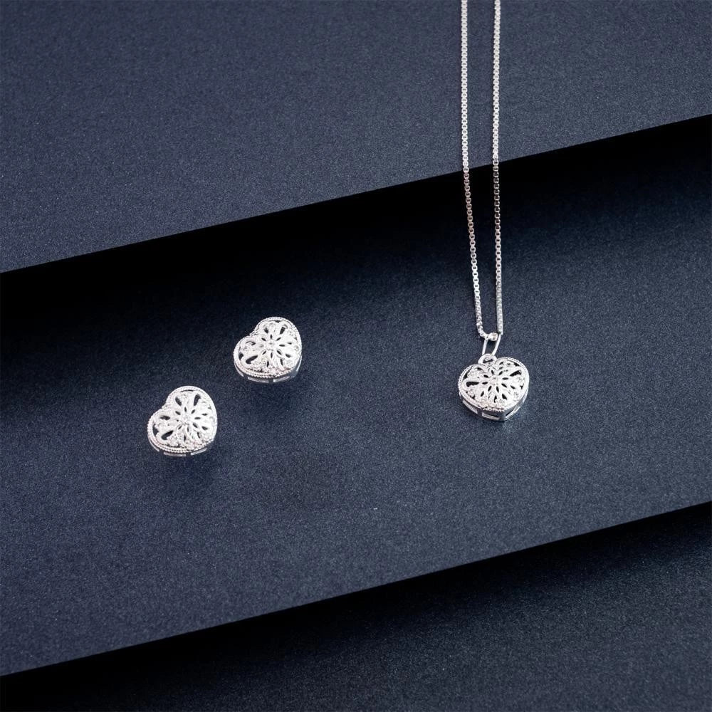 CONJUNTO CORAÇÃO ABAULADO COM PEDRAS