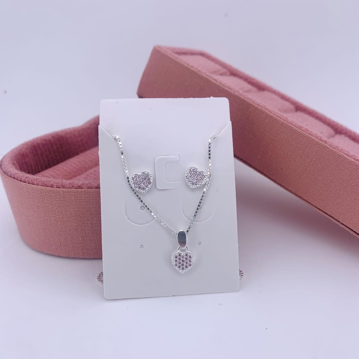 CONJUNTO CORAÇÃO CRAVEJADO